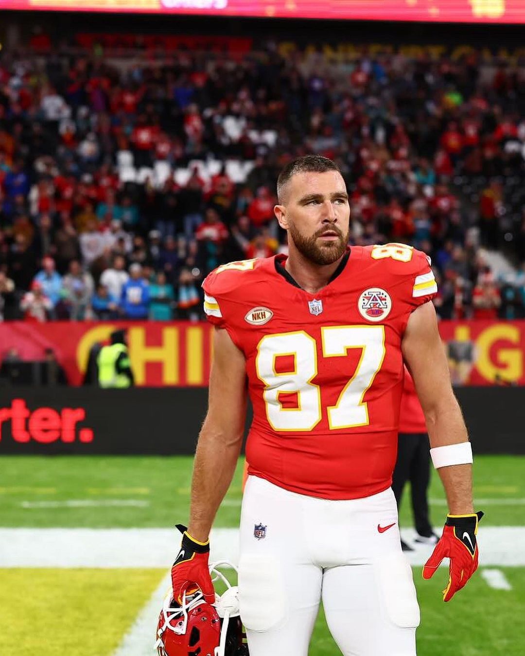 O Travis Kelce