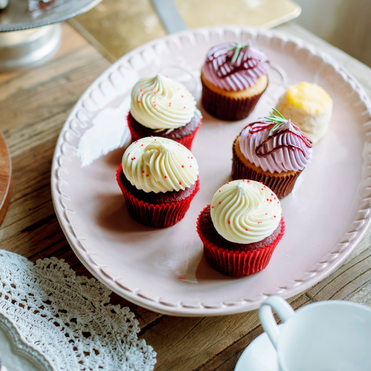 Cupcakes κεράσματα