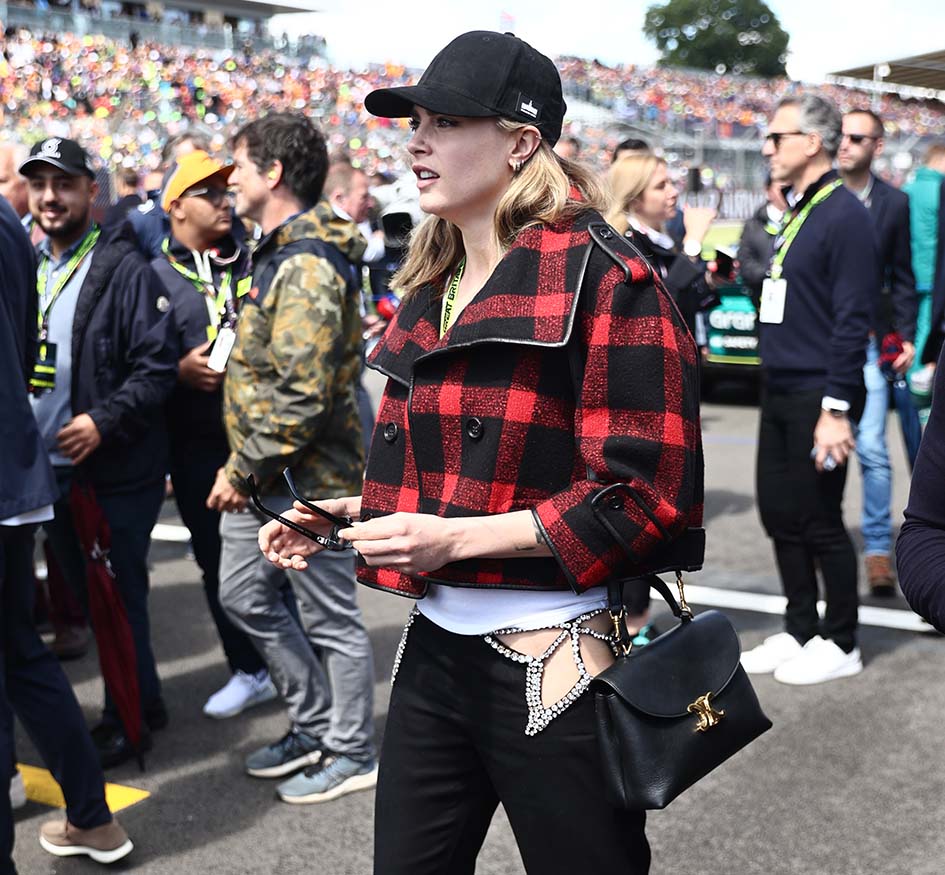 H Cara Delevingne παρευρέθηκε στη Formula 1 British Grand Prix στο Silverstone Circuit στις 7 Ιουλίου 2024.