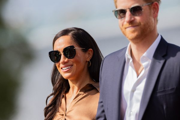 Ο πρίγκιπας Harry και η Meghan Markle συμμετέχουν σε συνάντηση με εκπροσώπους του ΝΑΤΟ στο περιθώριο των 6ων Αγώνων Invictus στη Merkur Spiel Arena στις 14 September 2023
Photo: Rolf Vennenbernd/dpa (Photo by ROLF VENNENBERND / DPA / dpa Picture-Alliance via AFP)