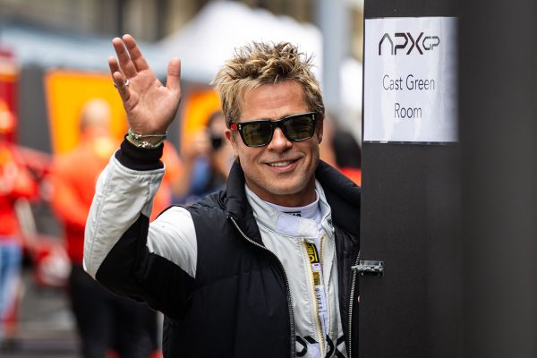 O Brad Pitt κατά τη διάρκεια της F1 Grand Prix της Μεγάλης Βρετανίας στο Silverstone Circuit στις 4 Ιουλίου 2024 στο Northampton.